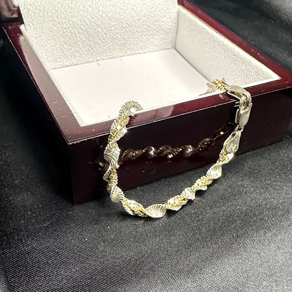 Vintage Italian Diamond-Cut, Two-Toned Braided Sterling Silver Bracelet